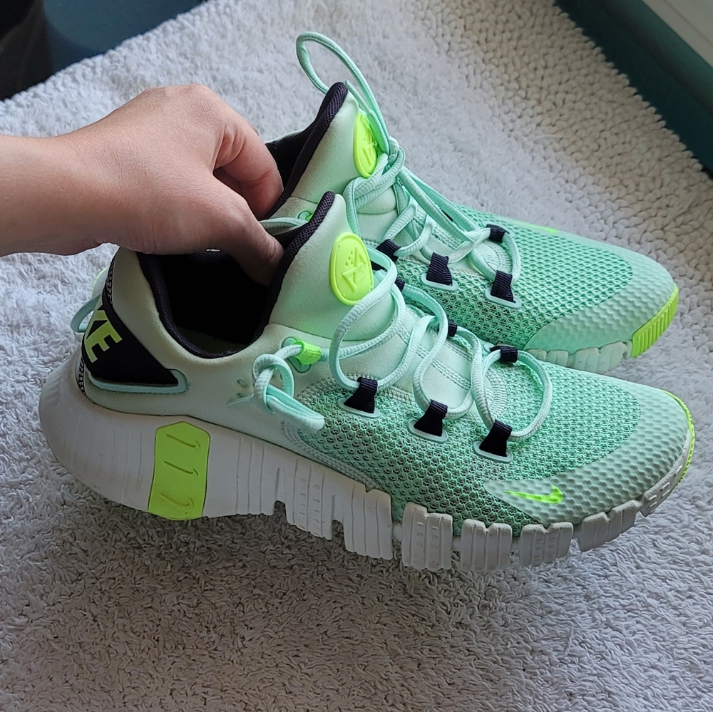 Nike Free Metcon 4 Mint Foam Green White Size 8.5 Mens CT3886-300